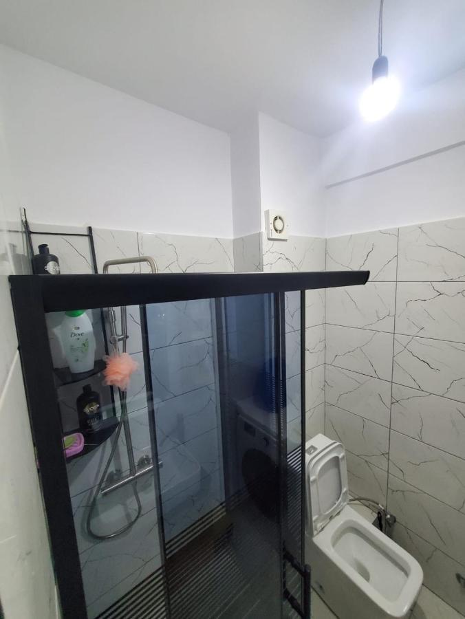 Coast Casa Apartment Vlore Bagian luar foto